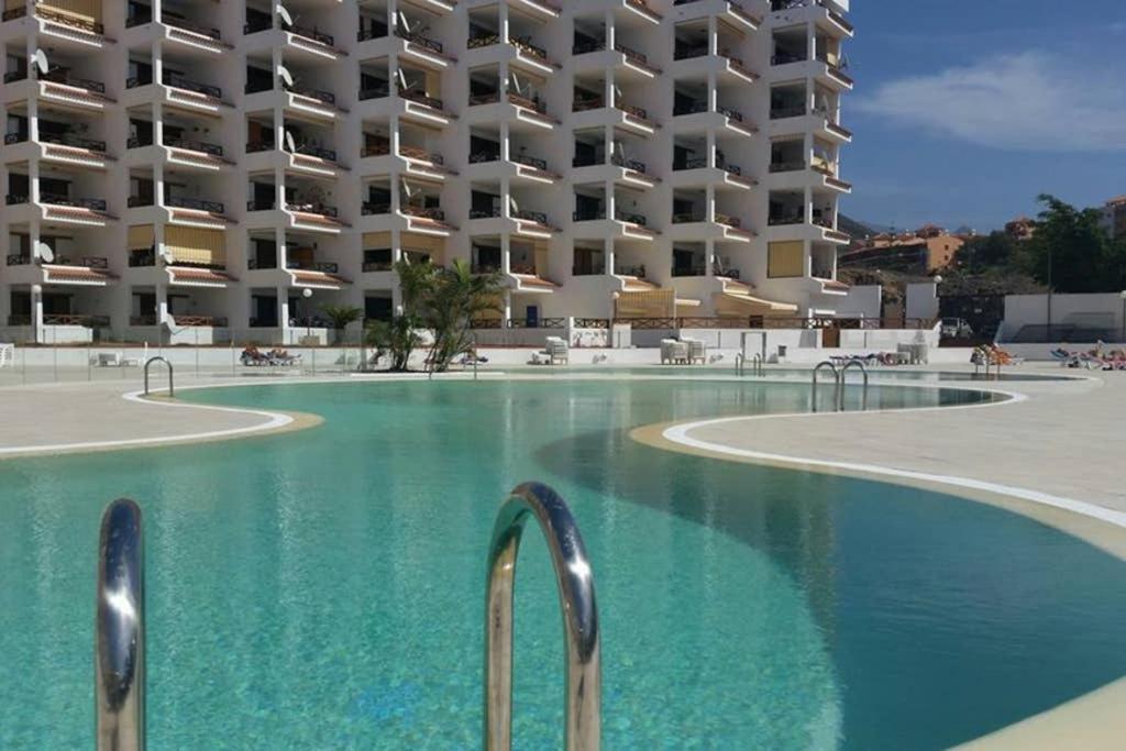 Large Studio Apartment With Lovely Terrace And Wifi Los Cristianos  Luaran gambar